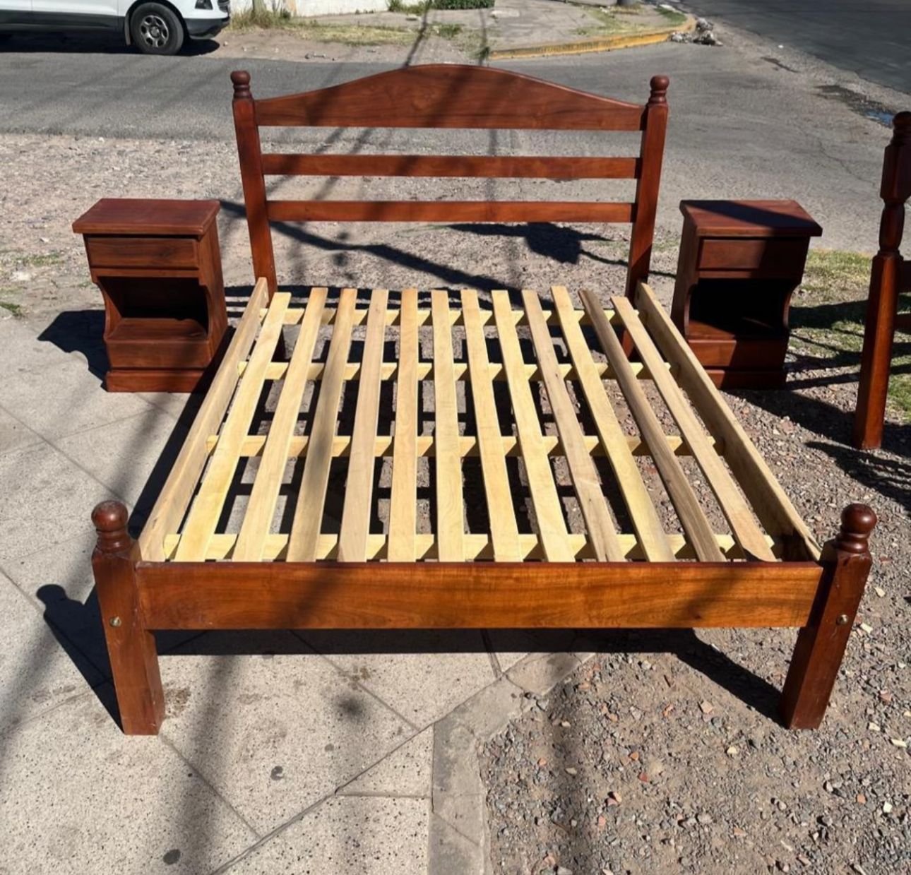 Cama Medialuna de 2 Plazas